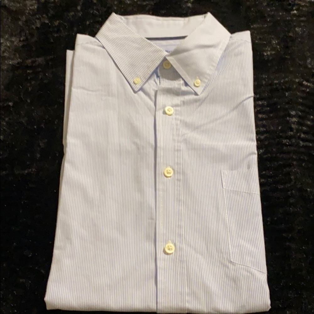 Craft & Barrow s/s dress shirt.  L